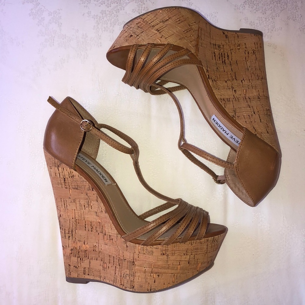 Steve Madden Greatful wedge heels size 6